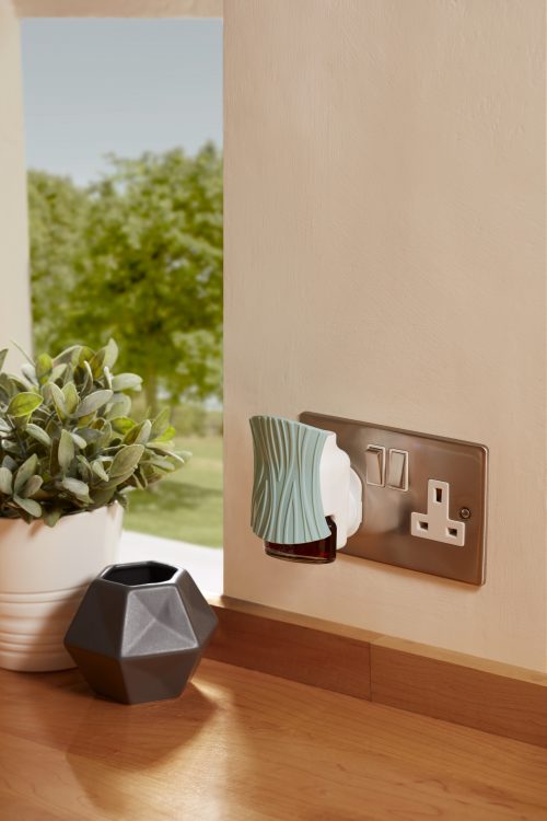 Signature Wave ScentPlug® - Image 2