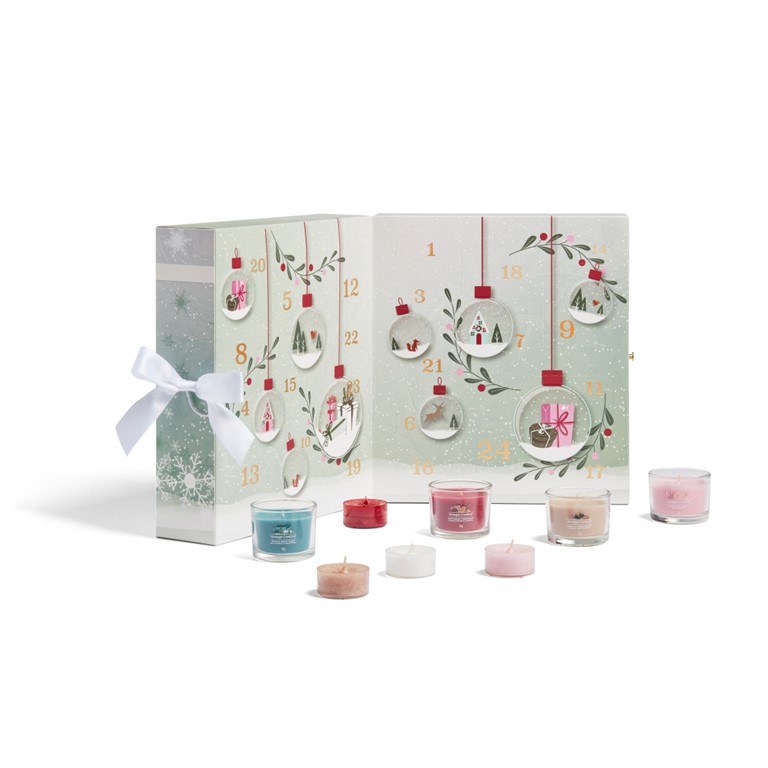 Advent Book Hollygrove