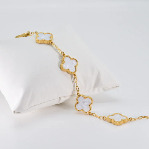 White Four Leaf Clover Double-Sided Bracelet, 18K Gold Plated - Image 3