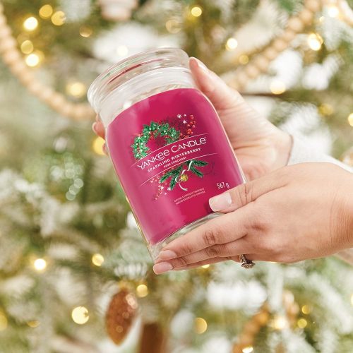 Sparkling Winterberry Signature Large Jar - Image 2
