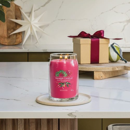 Sparkling Winterberry Signature Large Jar - Image 3